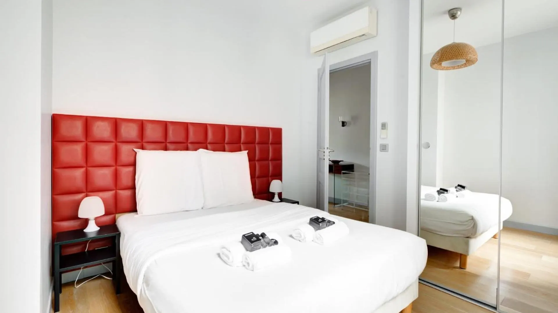 Appartamento Moderne Avec Cuisine Equipee Et Balcon *